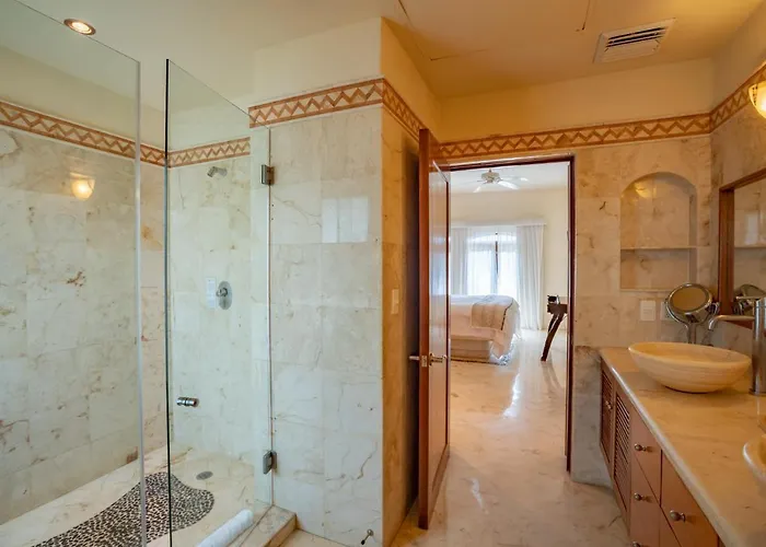 2 Bedroom Penthouse In The Heart Of Aparthotel