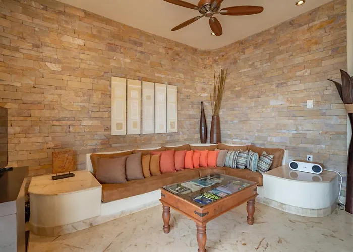 Aparthotel 2 Bedroom Penthouse In The Heart Of